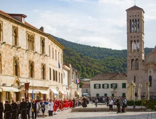 Ostrov Hvar v Chorvátsku a jeho skrytá sila liečivá – soľ, hory, vzduch, čistá voda, levandula: Prírodný raj pre zdravie a oddych